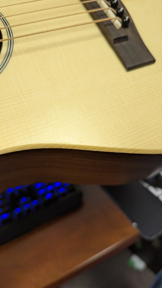 B Stock - *LIMITED RUN" Solid Sitka / African Mahogany Puddle Jumper with electronics – PJ410NE